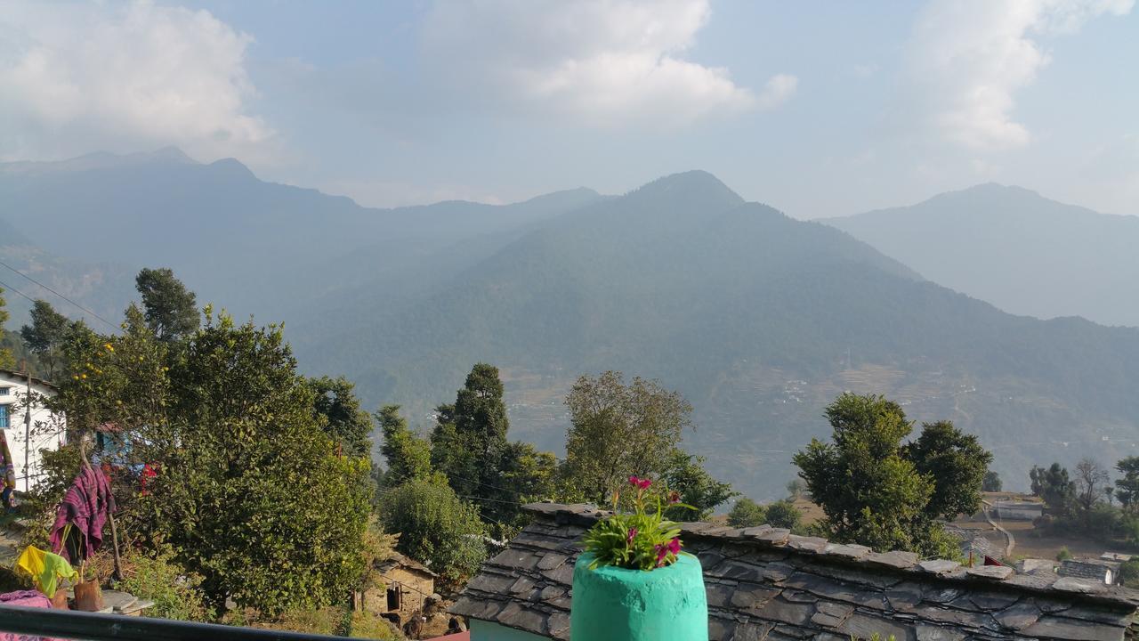 Hotel Mountain View Sari Esterno foto